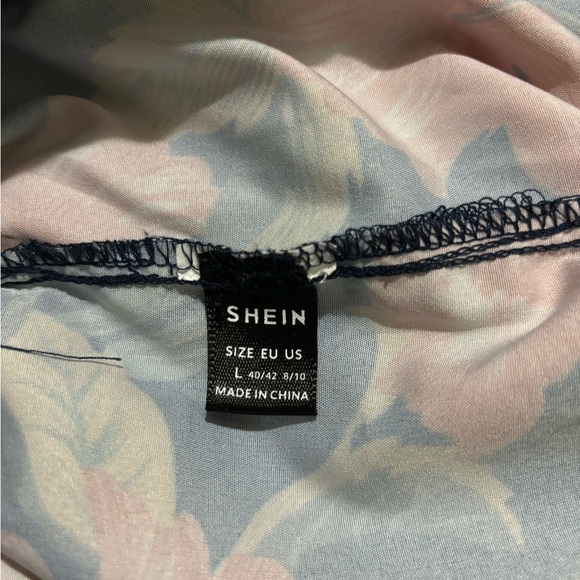 🌺 Romper 🌺 - Picture 4 of 4